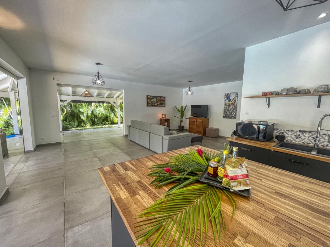 15-Location villa piscine Saint François Guadeloupe_cuisine